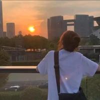 诗意船帆7sr头像