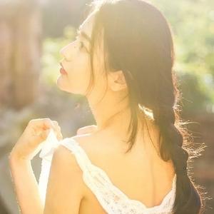 亚马逊果果头像