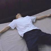 米塔尔罗斯科_厌世的个人资料头像