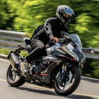 上进芒果zyh头像