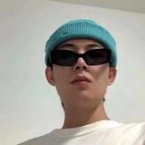 Chris.头像