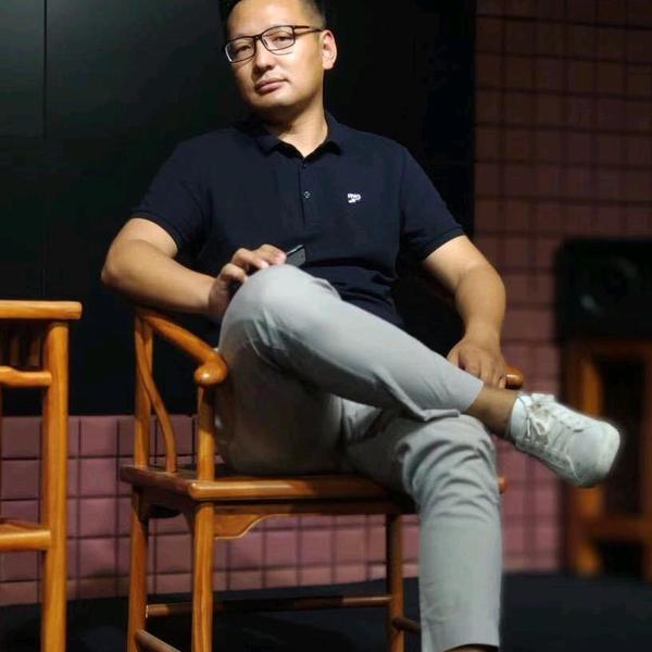 河北树哥聊车头像