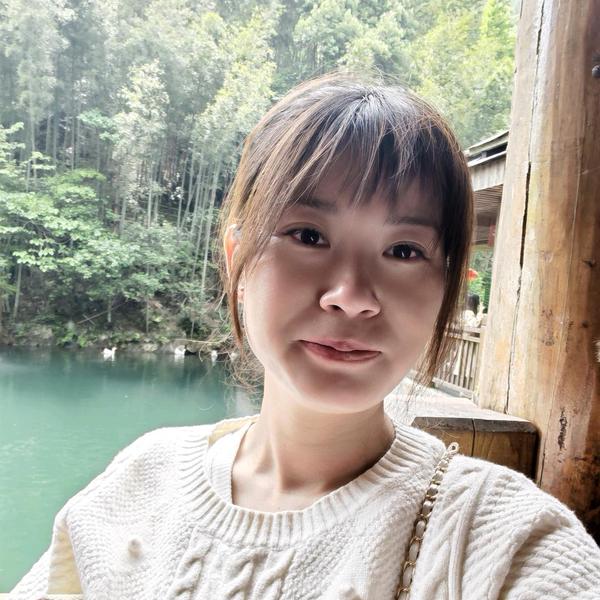 卿小妹驾培头像