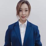 泰岳红旗宋丹丹头像