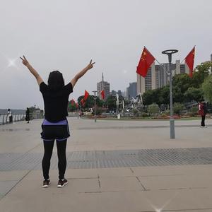 喜姐爱运动头像