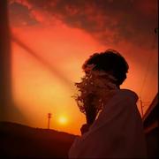 没点东西的前端的个人资料头像