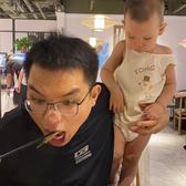爱吃的物理老师头像