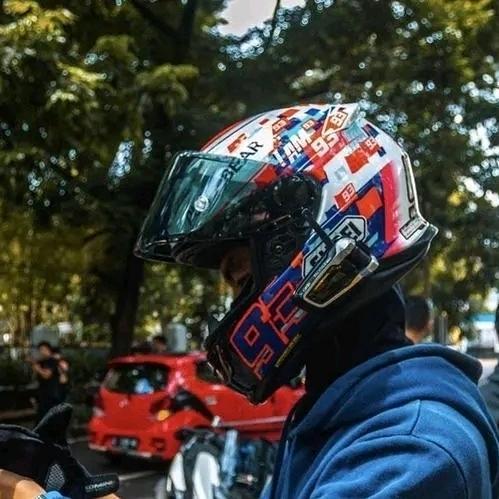 山未已头像