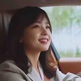 王小美酱头像