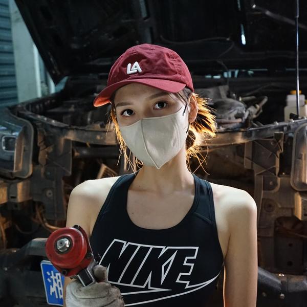 yi只小飞象头像