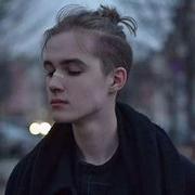 Helium327的个人资料头像