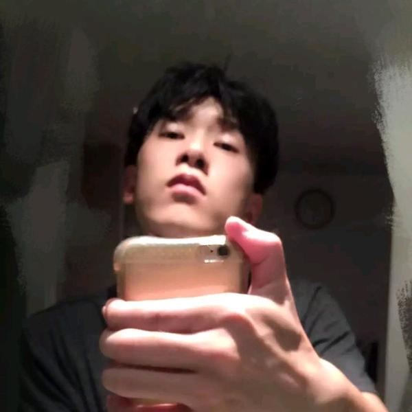 骑摩托的栗子头像