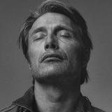 来咯来咯158头像