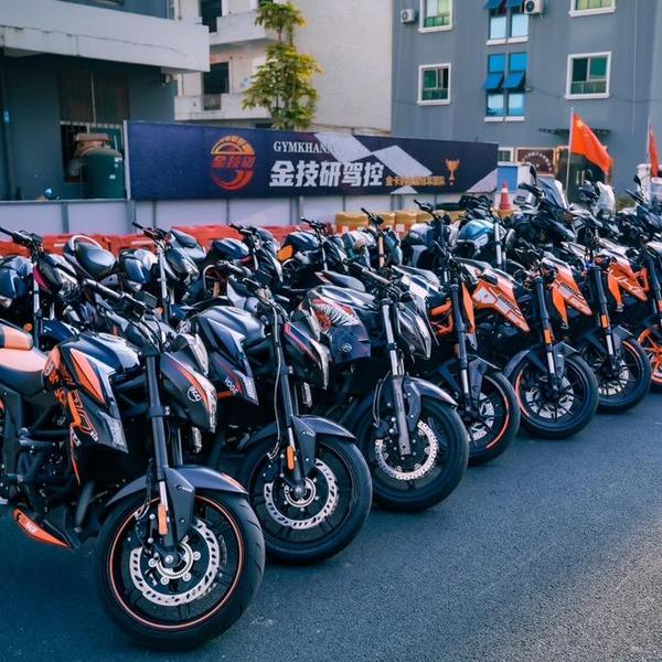 金技研驾控头像