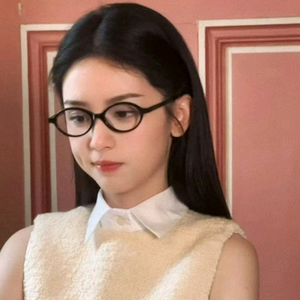 晓苏鞋服穿搭处头像