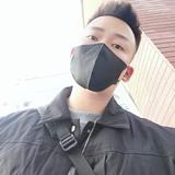 小陈的大黑头像