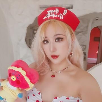 龙一不聊车头像