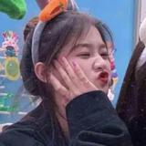 周先生的周小姐428头像