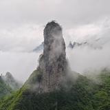 晓看天色丶L头像