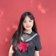 月亮归你的个人资料头像