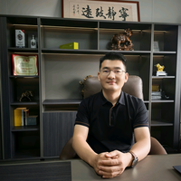 鑫欣点亮灯头像