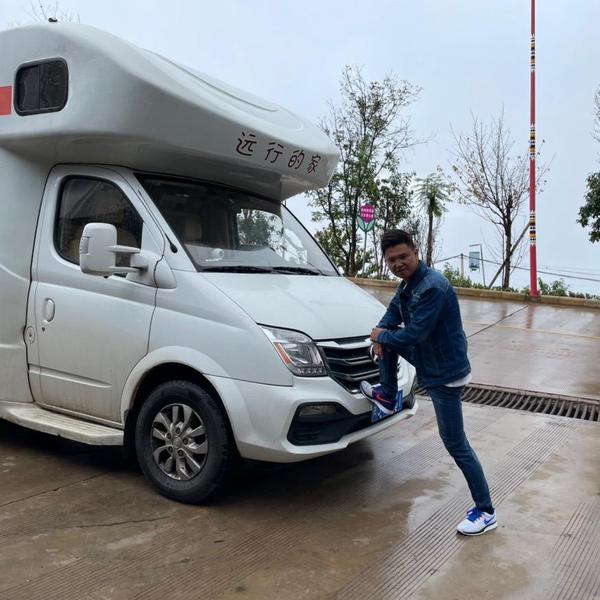 阿宏房车自驾头像