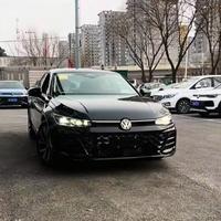 鲜衣俊马头像