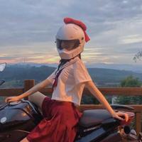 只看陈正正打游戏头像