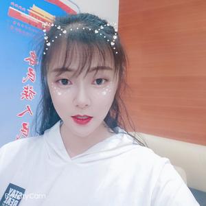 我是爱臭美的小妖头像