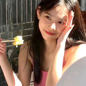 甜呗甜呗滴头像