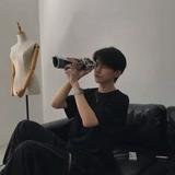 亮闪闪的波酷猪头像