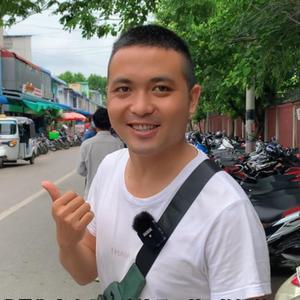 翡翠戒面小周头像