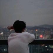 stone石头的个人资料头像