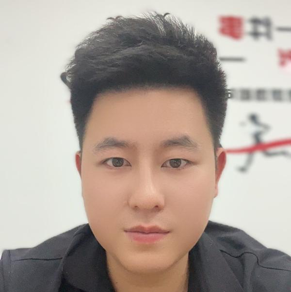 长安启源李晨飞头像