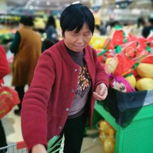 金豆奶奶头像