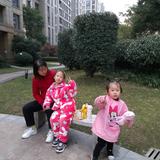 爱吃肉的牛1985头像