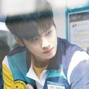 王佳鑫的个人资料头像