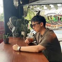 用户1471000387981头像