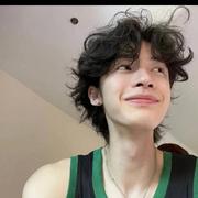 用户8503549408000的个人资料头像