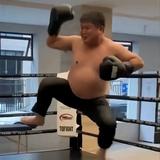 菠萝士头像