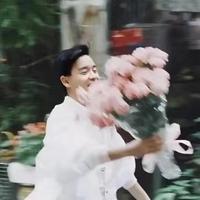 梁小跳的智己头像