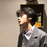 江河故人的个人资料头像
