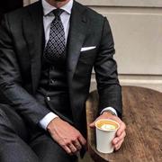 Anthonywwwww的个人资料头像