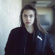 HUE的个人资料头像