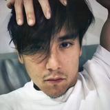 吃硬梨头像