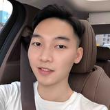 调安村男人头像