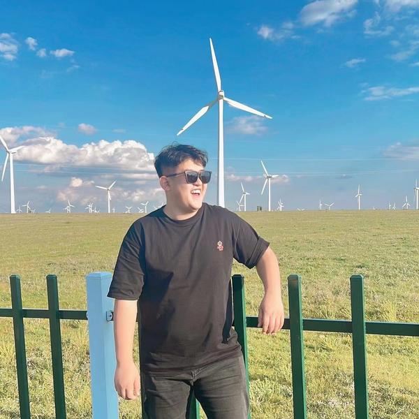 小小说车弟头像