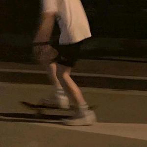 腐腐腐子头像