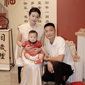 程程最棒（2.6奥贝兰护肤年底收官）头像