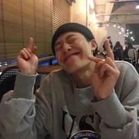 毒丶渗入心脏头像